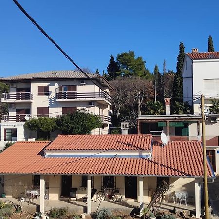 Depadansa Lisette Hotell Crikvenica Exteriör bild