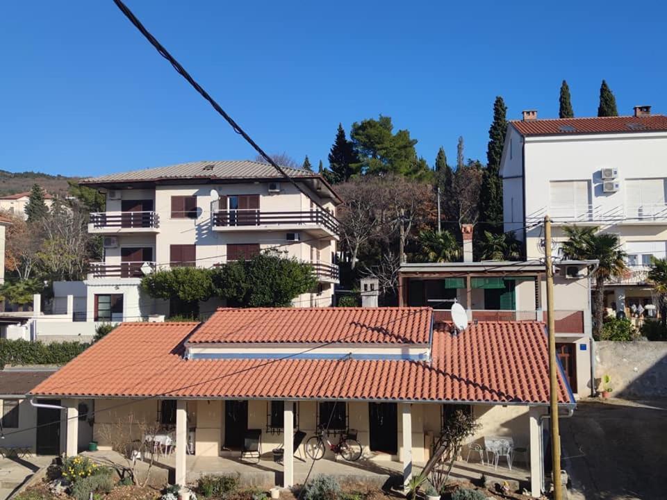 Depadansa Lisette Hotell Crikvenica Exteriör bild