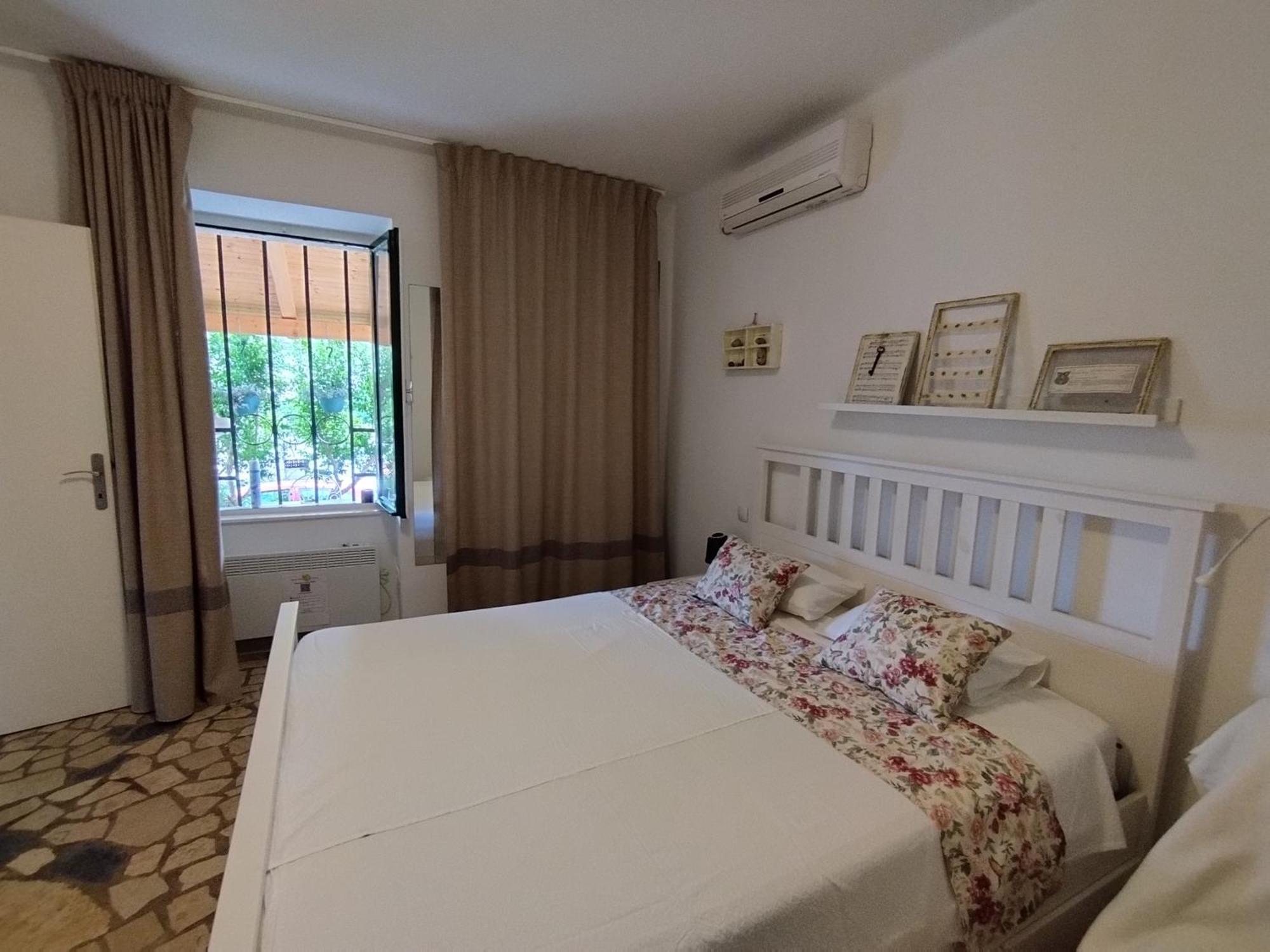 Depadansa Lisette Hotell Crikvenica Exteriör bild