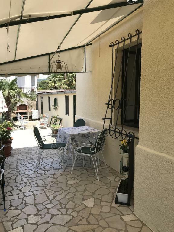 Depadansa Lisette Hotell Crikvenica Exteriör bild